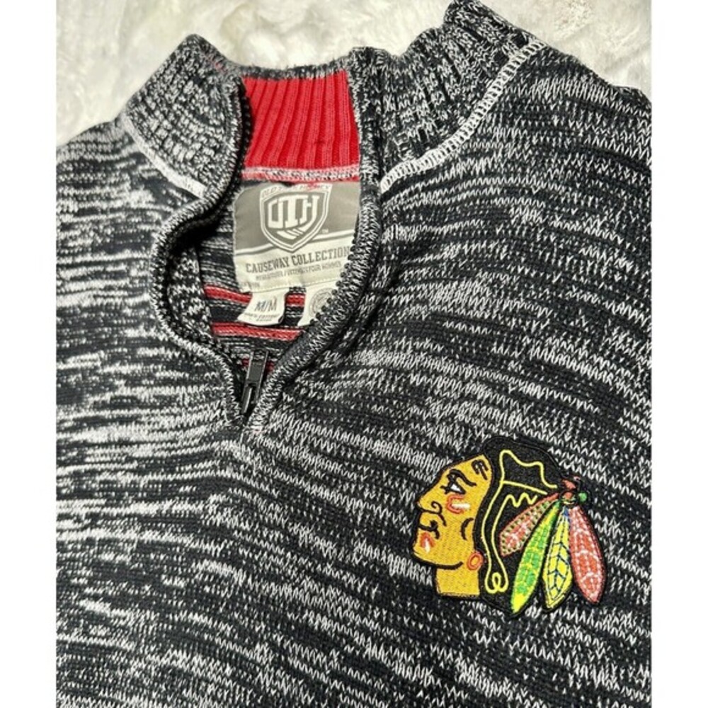 Chicago Blackhawks Mens Knit Sweater Medium Grey Black 1/4 Zip‎ Old Time Hockey